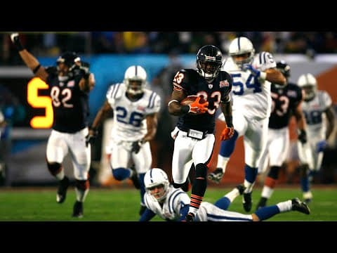 Devin Hester returns the Super Bowl's opening kickoff for a touchdown
