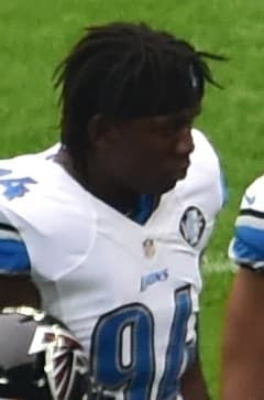 Lionsでプレーする Ezekiel "Ziggy" Ansah