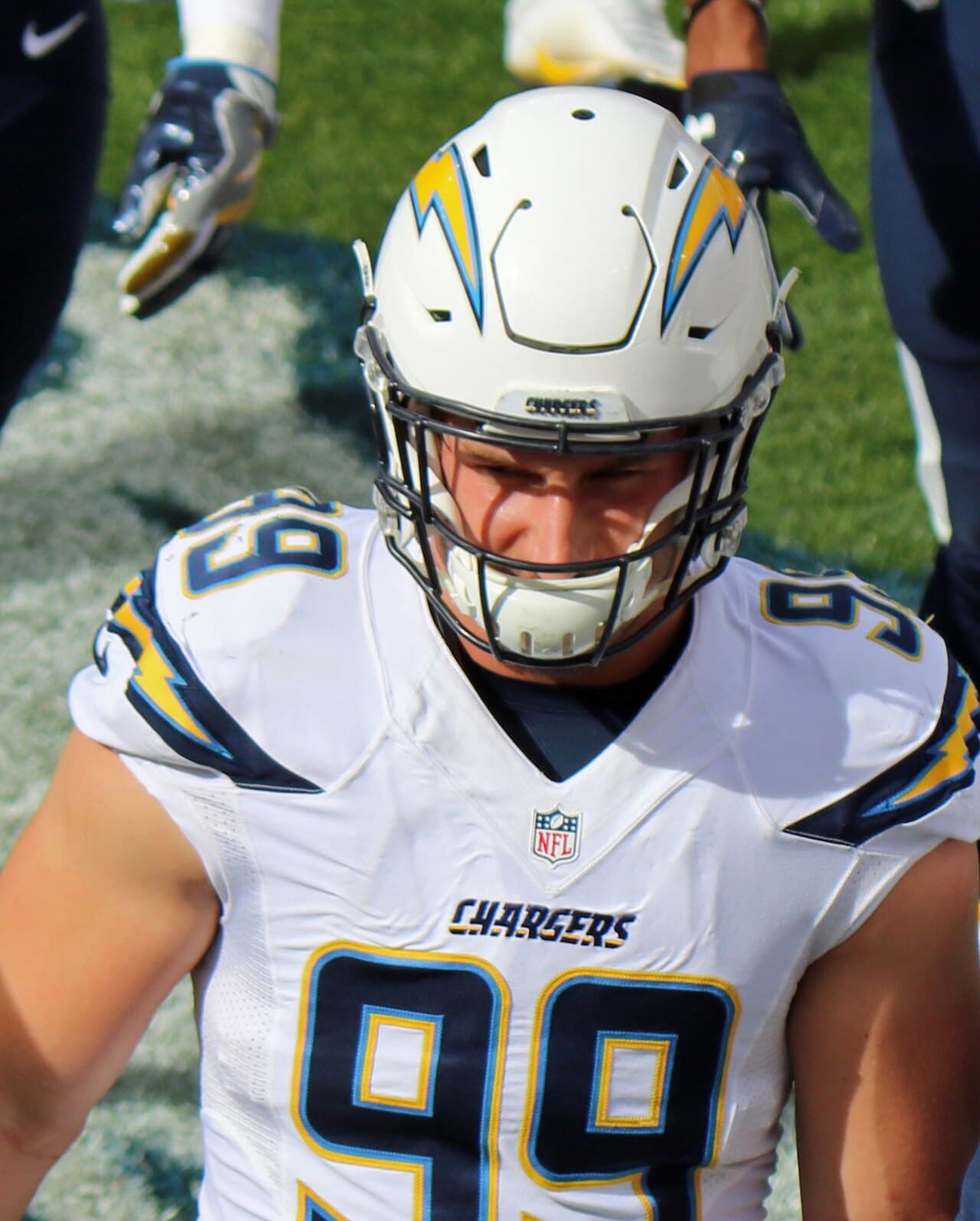 ルーキーイヤーのJoey Bosa