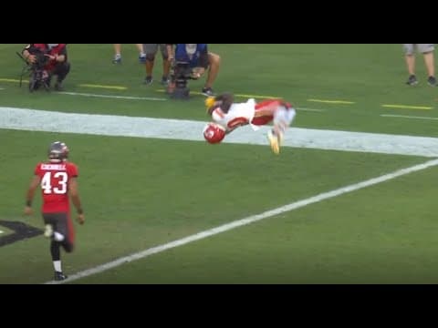 Tyreek HillのバックフリップTD